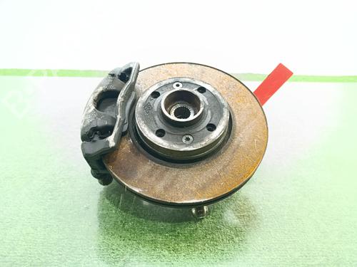 Used Left front steering knuckle Left front steering knuckle RENAULT CAPTUR I (J5_, H5_) [2013-2026] 32631332 32631332