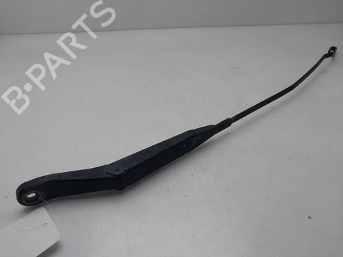 Used Front windshield wiper arm Front windshield wiper arm LANCIA YPSILON (843_) 1.3 D Multijet (843.AXE11, 843.AXE1A) (90 hp) 34343580 34343580
