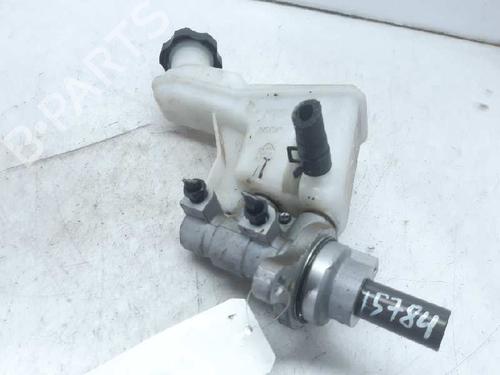 Used Brake master cylinder KIA SPORTAGE III (SL) 1.7 CRDi (116 hp) 5336722