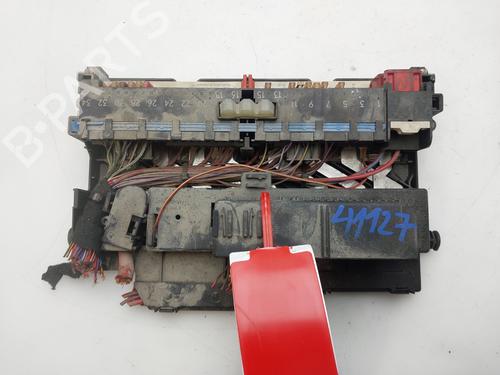 Used Fuse box Fuse box BMW 3 (E46) 318 i (118 hp) 34263616 34263616