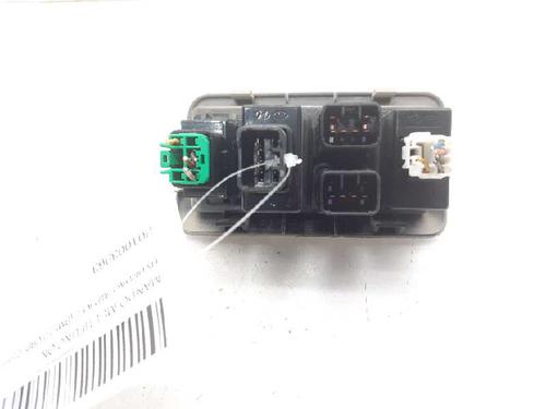 Switch HYUNDAI SANTA FÉ II (CM) 2.2 CRDi 4x4 | BP6800769I30 