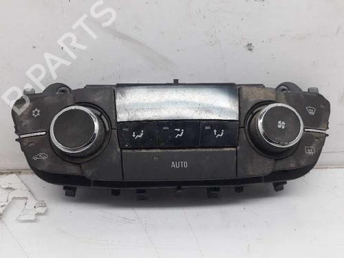 Used Climate control OPEL INSIGNIA A Saloon (G09) 2.0 CDTI (69) (160 hp) 2890264