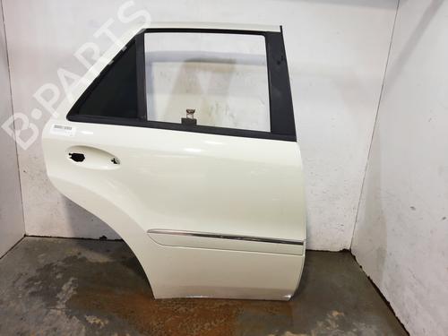 Used Right rear door MERCEDES-BENZ M-CLASS (W164) ML 280 CDI 4-matic (164.120) (190 hp) 16224617