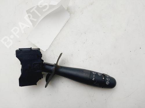 Used Steering column stalk RENAULT CLIO II (BB_, CB_) 1.5 dCi (B/CB07) (65 hp) 22425524