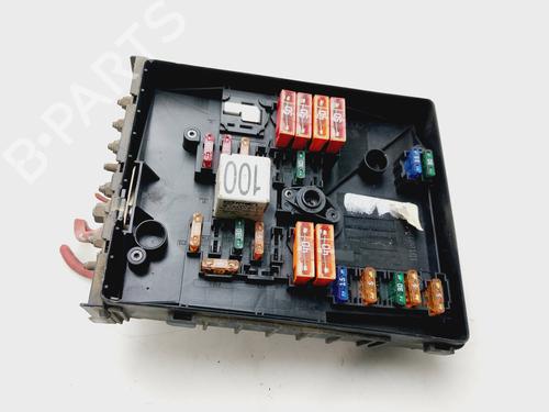 Used Fuse box VW JETTA III (1K2) 1.9 TDI (105 hp) 26186075