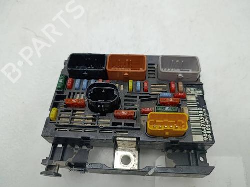 fuse-box-citroen-c5-iii-rd_-2008-2009-2010-2011-2012-2013-2014-2015-2016-2017-40294254 main image