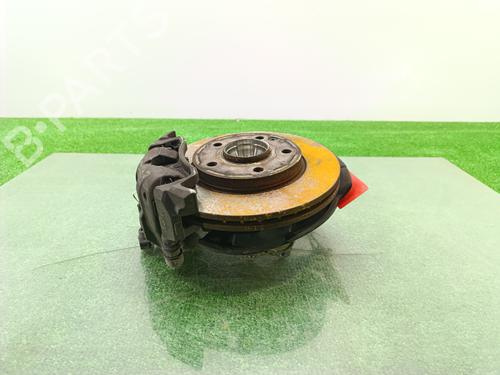 Used Right front steering knuckle MERCEDES-BENZ A-CLASS (W168) A 160 (168.033, 168.133) (102 hp) 28581121