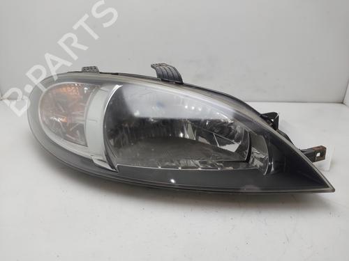 Used Right headlight Right headlight 38197158 38197158