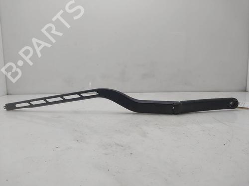 Used Front windshield wiper arm Front windshield wiper arm 38869935 38869935