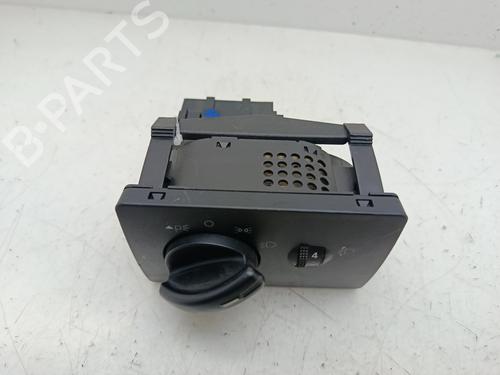 Forlygtekontakt FORD FOCUS II Saloon (DB_, FCH, DH) | BP31010081I24