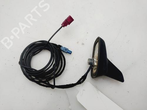 Antenne/Base AUDI TT (8J3) 2.0 TFSI (200 hp) 30711393