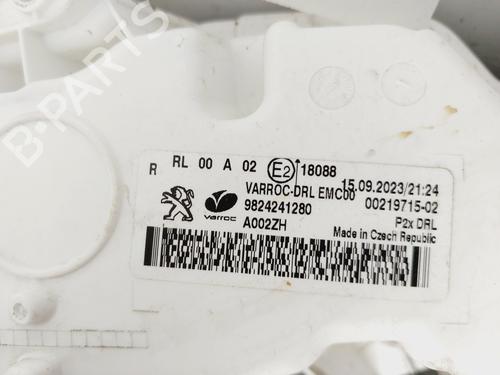 Blinklys fortil højre PEUGEOT 208 II (UB_, UP_, UW_, UJ_)  | BP28335194C33 