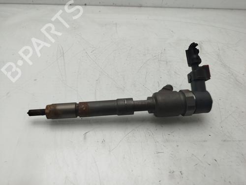 Used Injector Injector OPEL CORSA E (X15) 1.3 CDTI (08, 68) (95 hp) 32663342 32663342