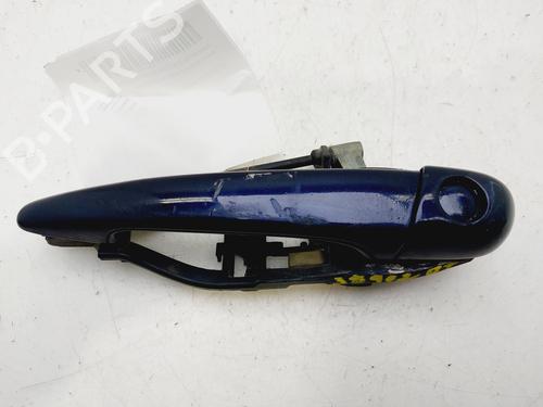 Venstre foran utvendig håndtak BMW 3 (E46) 320 d (150 hp) 30097344