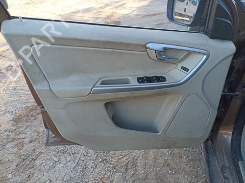 Left front indicator VOLVO XC60 I SUV (156) 2.4 D / D3 / D4 AWD | BP37282040C32 - Image 12