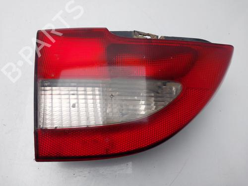 Feu de coffre gauche RENAULT MEGANE I (BA0/1_) 1.9 dTi (BA08, BA0N) (98 hp) 32334924