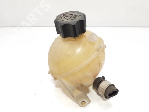Used Expansion tank Expansion tank CITROËN C4 Grand Picasso I (UA_) 1.6 HDi (109 hp) 10558637 10558637