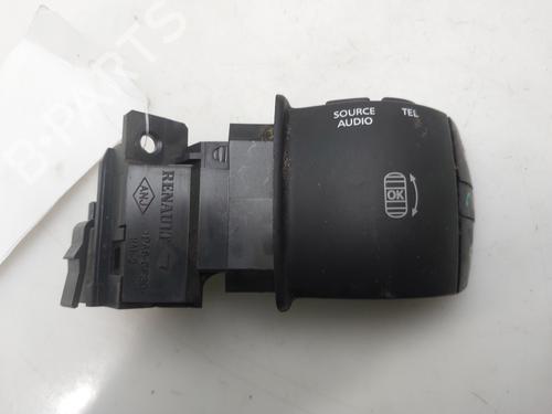 Used Switch Switch RENAULT MEGANE III Grandtour (KZ0/1) [2008-2016] 36019688 36019688