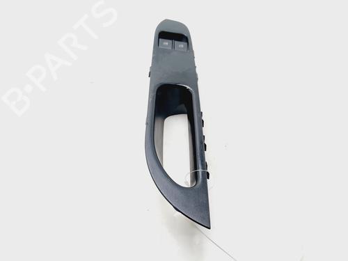 Used Left front window switch SEAT CORDOBA (6L2) 1.4 16V (75 hp) 27334734