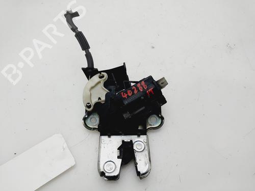 Used Tailgate lock AUDI A4 B7 (8EC) 2.0 TDI 16V (140 hp) 30897725