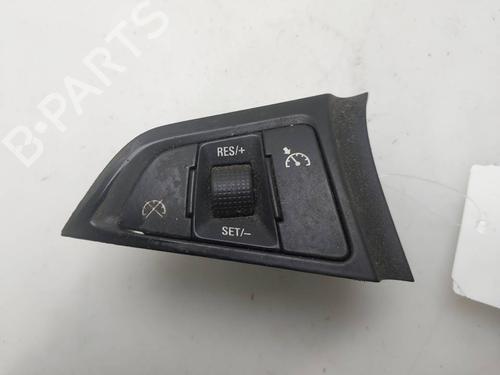 other-opel-astra-j-p10-2009-2010-2011-2012-2013-2014-2015-2016-38919340 main image