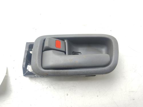 Türgriff vorne links innen für TOYOTA RAV 4 II (_A2_) [2000-2005]  28191475