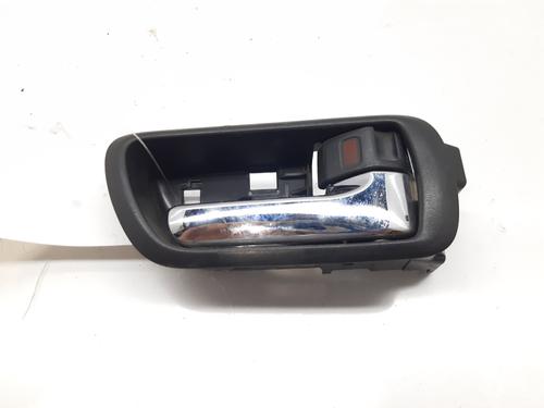Used Front right interior door handle TOYOTA COROLLA Verso (ZER_, ZZE12_, R1_) 2.0 D-4D (CUR10_, CUR10R) (116 hp) 10746410
