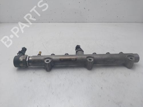 Used Injection rail Injection rail KIA SORENTO I (JC) 2.5 CRDi 4WD (140 hp) 33539971 33539971