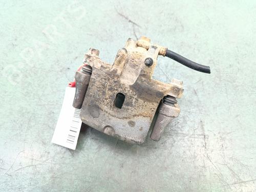 Used Right rear brake caliper MITSUBISHI PAJERO III (V7_W, V6_W) 3.2 Di-D (V68W) (160 hp) 23560062