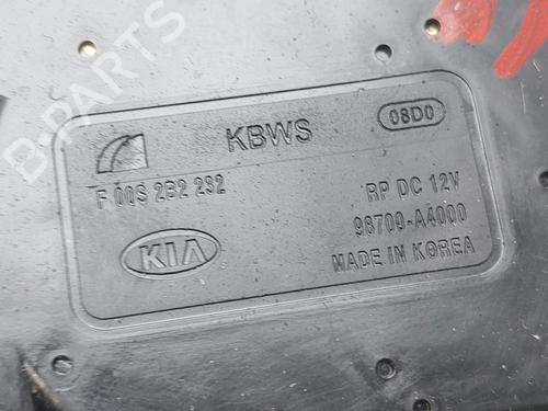 Rear wiper motor KIA CARENS IV 1.7 CRDi | BP36672159M102 - Image 5