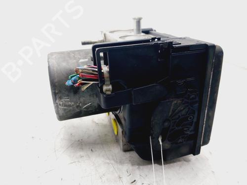 ABS Bremseaggregat TOYOTA COROLLA Verso (ZER_, ZZE12_, R1_) 2.2 D-4D (AUR10_, AUR10R) (136 hp) 29604651