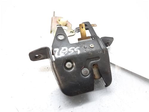 tailgate-lock-rover-45-i-saloon-rt-fqu100200-2000-2001-2002-2003-2004-2005-8943636 main image