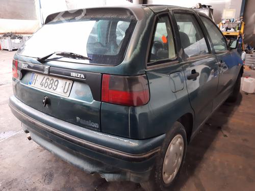 Left front indicator SEAT IBIZA II (6K1) 1.4 i | BP12404687C32 