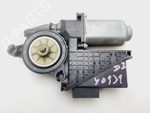 right-front-window-motor-skoda-fabia-i-combi-6y5-2000-2001-2002-2003-2004-2005-2006-2007-32348489 main image