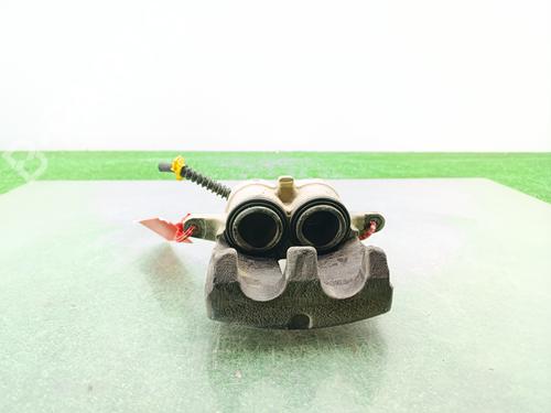 Right front brake caliper LAND ROVER DISCOVERY III (L319) 2.7 TD 4x4 | BP30053826M104 