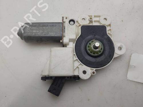 Used Right rear window motor Right rear window motor OPEL SIGNUM Hatchback (Z03) [2003-2008] 39647515 39647515
