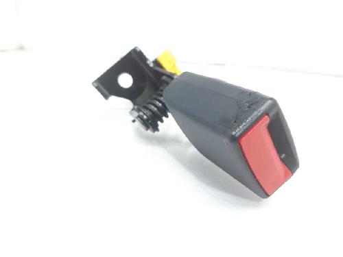 Used Seat buckle MERCEDES-BENZ CLA Coupe (C117) CLA 220 CDI / d (117.303) (170 hp) 13995105