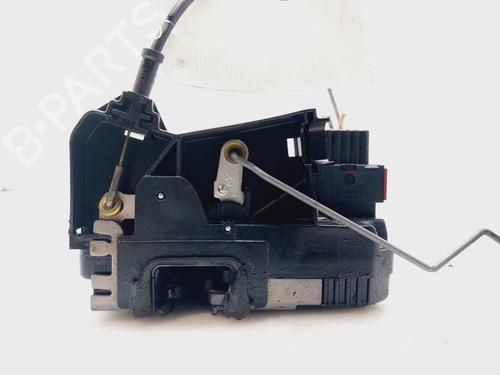 Front right lock OPEL VIVARO A Van (X83) 1.9 DTI (F7) | BP20341552C97 