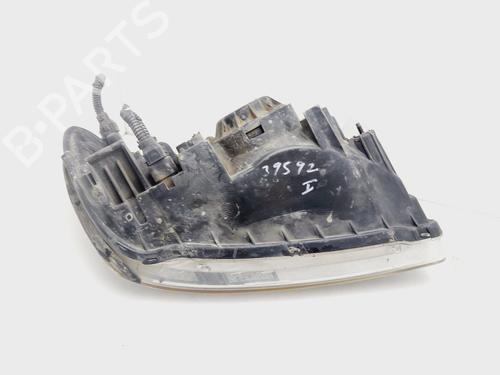 Left headlight KIA CERATO I Hatchback (LD) 2.0 CRDi | BP29531793C28 