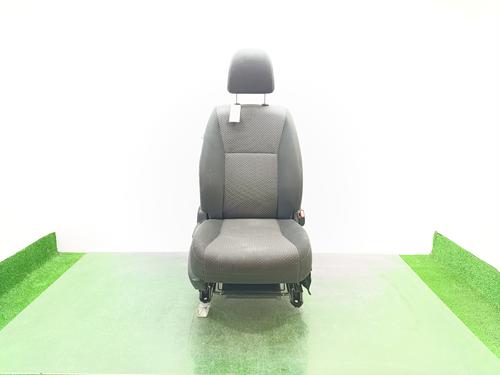 Used Right front seat TOYOTA VERSO (_R2_) 2.0 D-4D (AUR20_, AUR20R) (126 hp) 31584638