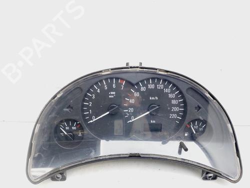Used Instrument cluster OPEL CORSA C (X01) 1.2 Twinport (F08, F68) (80 hp) 22609044