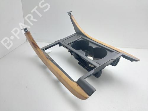Console centrale Console centrale LAND ROVER RANGE ROVER SPORT I (L320) 2.7 D 4x4 (190 hp) 36476021 36476021