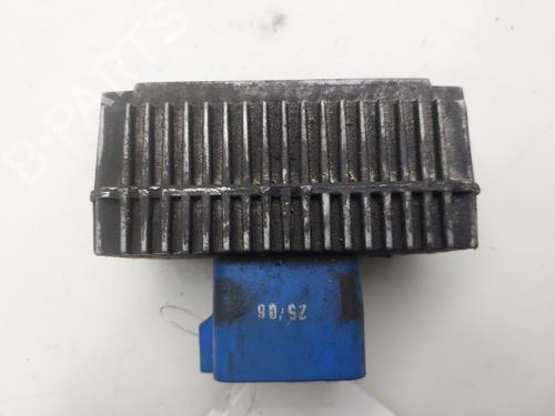 Used Electronic module Electronic module OPEL ZAFIRA / ZAFIRA FAMILY B (A05) [2005-2019] 33605223 33605223