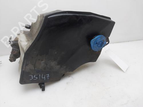 Used Windscreen washer tank BMW X3 (E83) 2.0 d (150 hp) 20095580