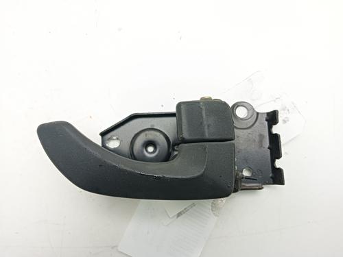 Used Front left interior door handle HYUNDAI SANTA FÉ I (SM) 2.4 16V (146 hp) 22428354