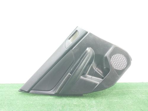 Garniture arrière gauche SUBARU XV (_GP_) 2.0 i AWD (GP7, G33GP) (150 hp) 18299880