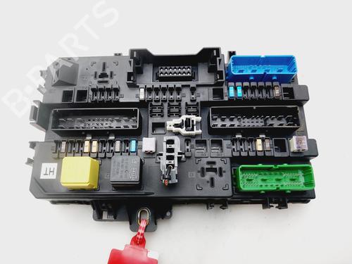 Used Fuse box Fuse box OPEL ASTRA H (A04) [2004-2014] 32857606 32857606