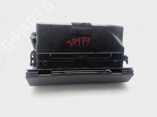 Used Glove box MERCEDES-BENZ E-CLASS (W210) E 270 CDI (210.016) (170 hp) 26229673