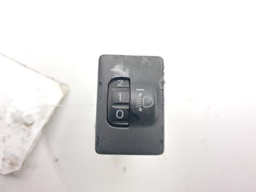 Used Headlight switch Headlight switch TOYOTA PRIUS (_W3_) 1.8 Hybrid (ZVW3_) (99 hp) 33930153 33930153