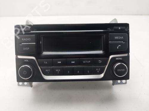 Used Radio Radio NISSAN JUKE (F15) [2010-2019] 35965374 35965374